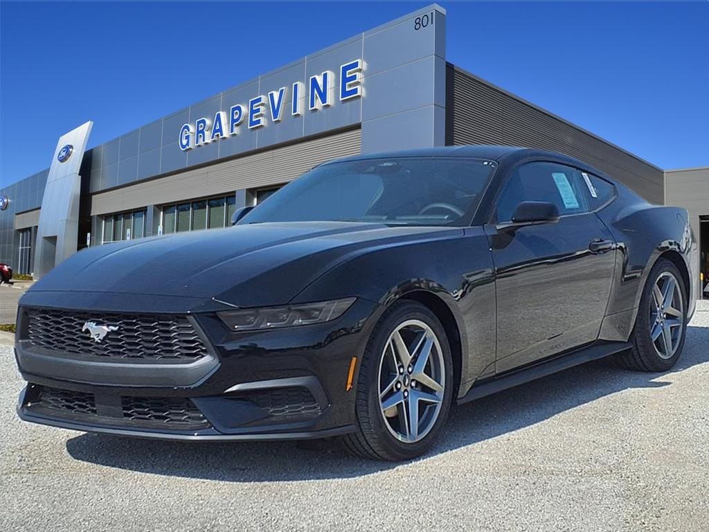 2025 Ford Mustang EcoBoost's photo