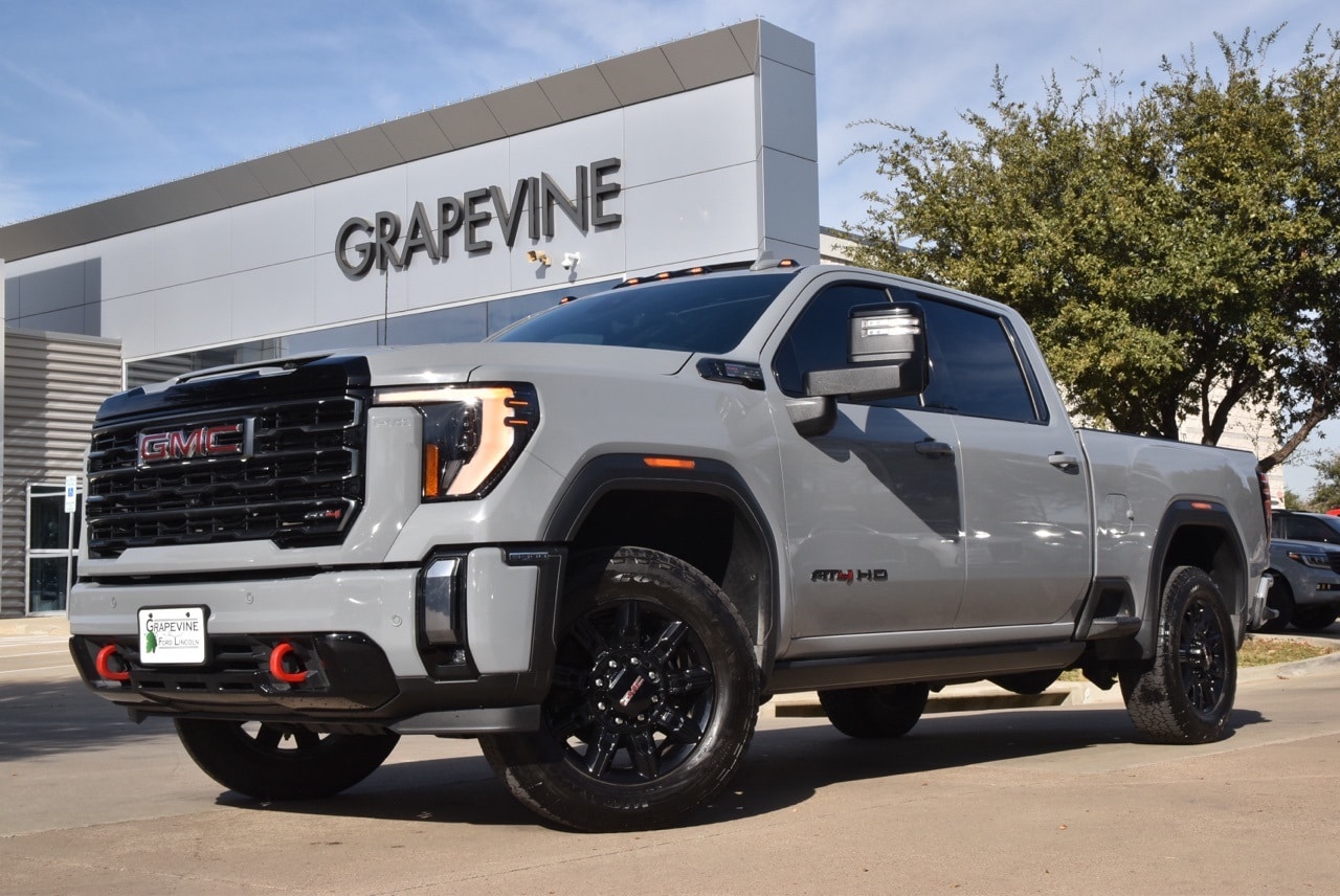 2024 GMC Sierra 2500HD AT4's photo