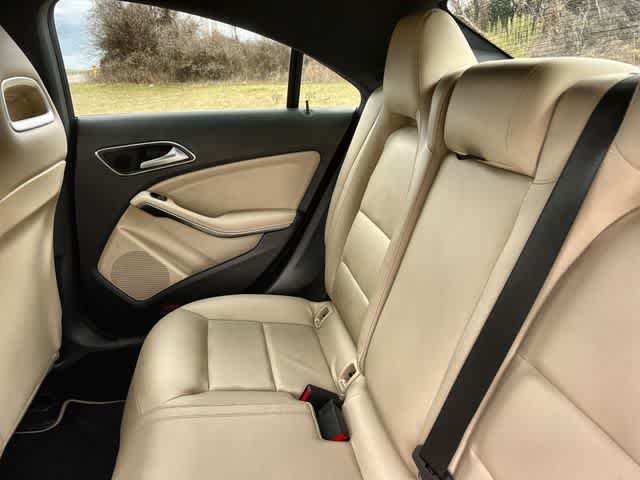 Thumbnail: 2014 Mercedes-Benz CLA - 14