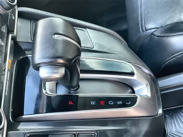 Thumbnail: 2017 Honda CR-V - 16