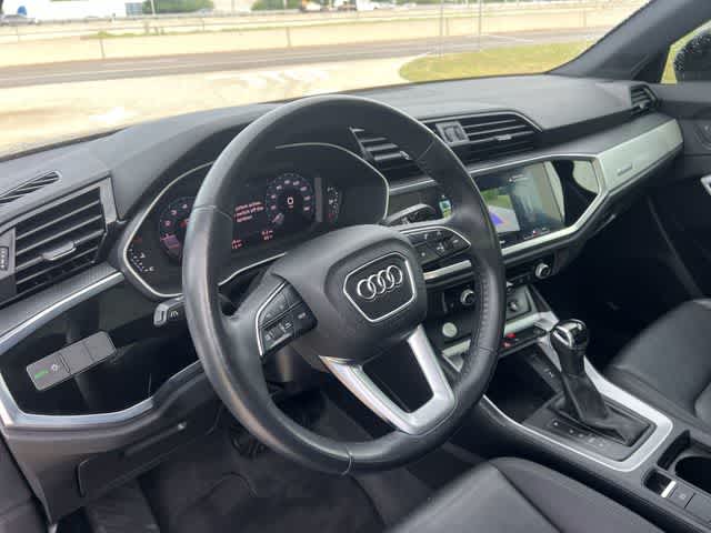 Thumbnail: 2020 Audi Q3 - 15