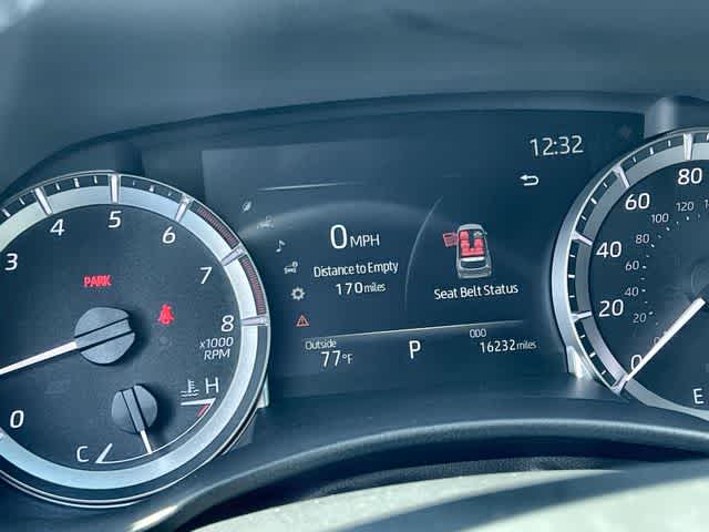 Thumbnail: 2023 Toyota Highlander - 19