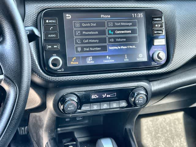 Thumbnail: 2022 Nissan Kicks - 18