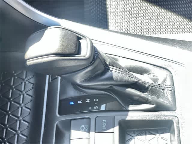 Thumbnail: 2021 Toyota RAV4 - 16