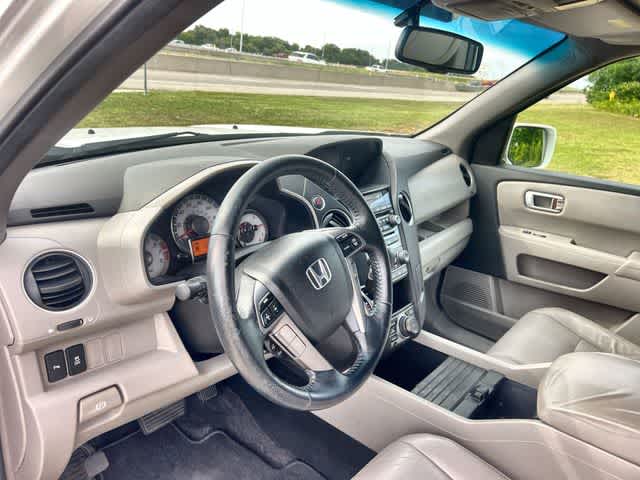 Thumbnail: 2012 Honda Pilot - 15