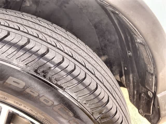 Thumbnail: 2018 Toyota RAV4 - 23