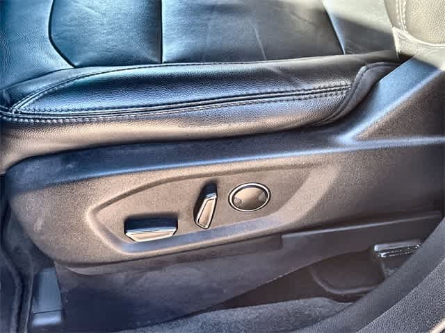 Thumbnail: 2016 Ford Explorer - 31