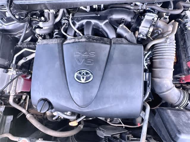 Thumbnail: 2021 Toyota Highlander - 10