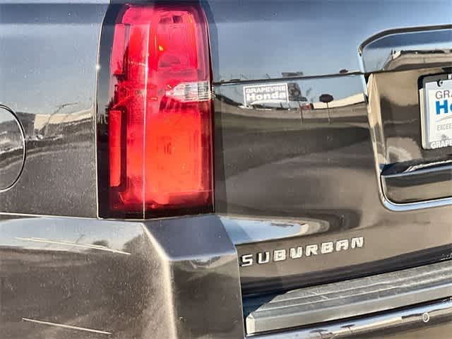 Thumbnail: 2017 Chevrolet Suburban - 7