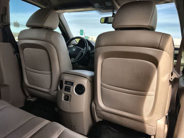 Thumbnail: 2015 Honda Pilot - 13