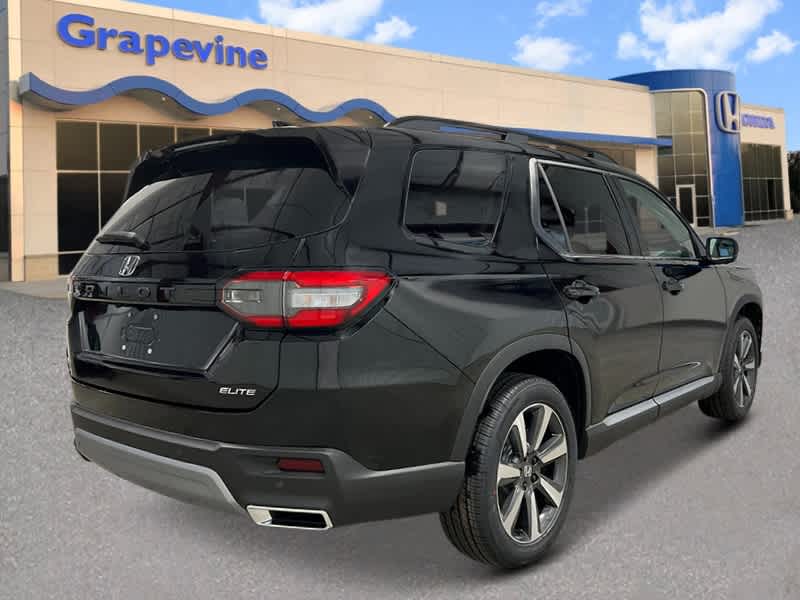 Thumbnail: 2025 Honda Pilot - 8