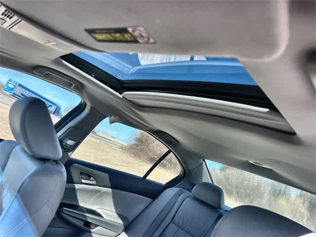 Thumbnail: 2010 Honda Accord - 32