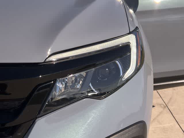 Thumbnail: 2022 Honda Pilot - 24