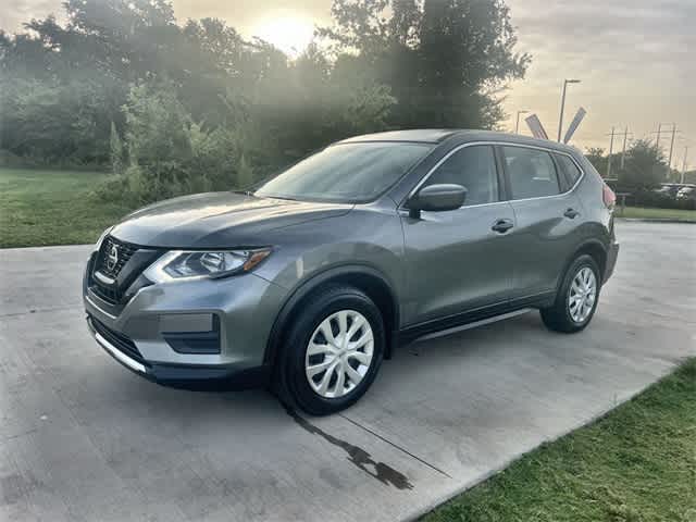 Used 2018 Nissan Rogue S with VIN KNMAT2MT6JP558164 for sale in Grapevine, TX