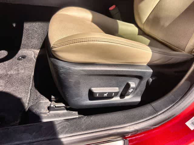 Thumbnail: 2015 Lexus IS - 31