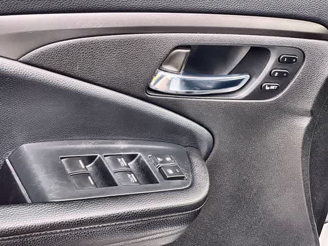 Thumbnail: 2022 Honda Pilot - 30