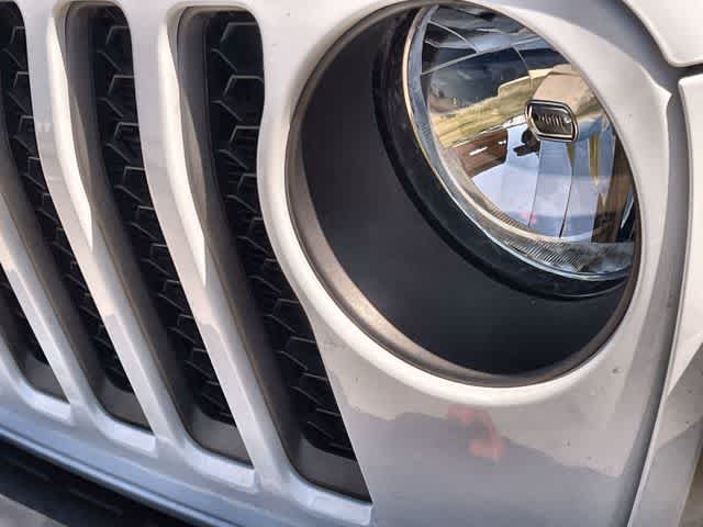 Thumbnail: 2022 Jeep Gladiator - 24