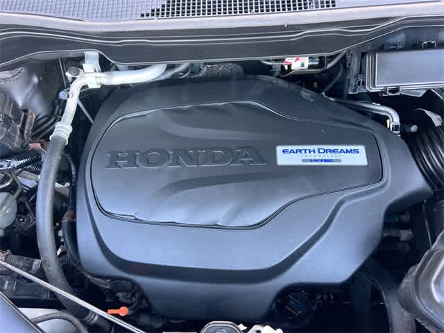 Thumbnail: 2019 Honda Pilot - 10