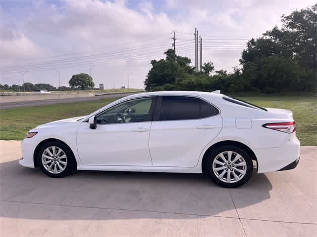Thumbnail: 2019 Toyota Camry - 4