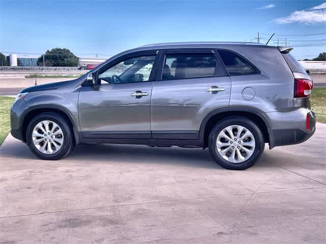 Thumbnail: 2015 Kia Sorento - 4