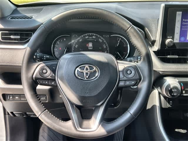 Thumbnail: 2023 Toyota RAV4 - 17