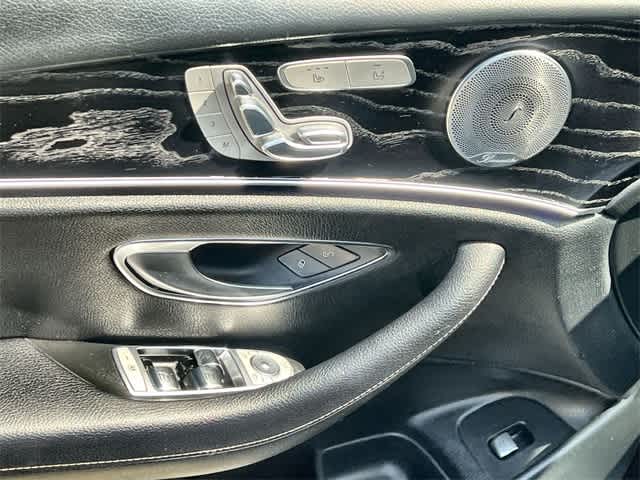 Thumbnail: 2018 Mercedes-Benz E-Class - 30