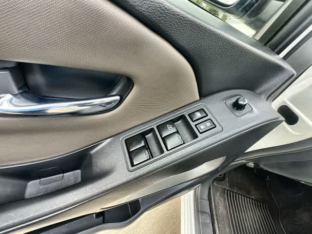 Thumbnail: 2022 Nissan Frontier - 30