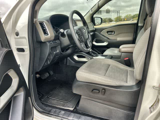 Thumbnail: 2022 Nissan Frontier - 3