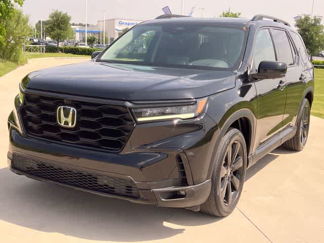 Thumbnail: 2023 Honda Pilot - 2