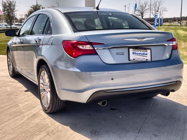 Thumbnail: 2012 Chrysler 200 - 5