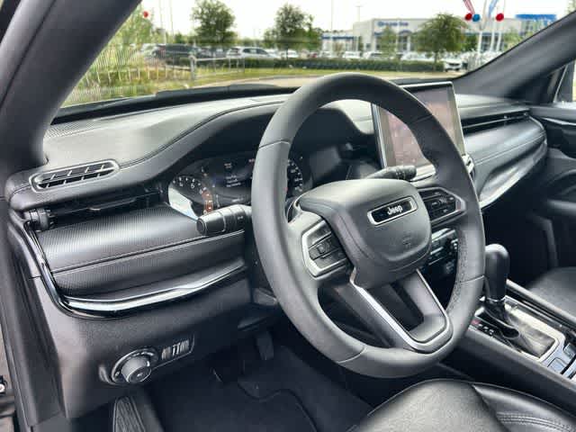 Thumbnail: 2022 Jeep Compass - 15