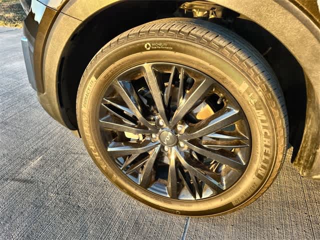 Thumbnail: 2022 Kia Telluride - 9