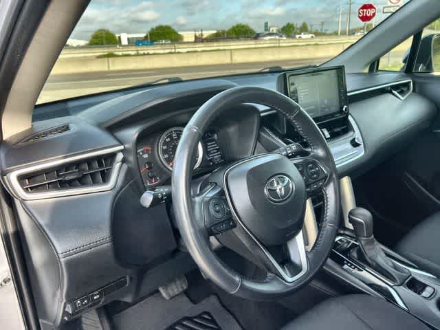 Thumbnail: 2022 Toyota Corolla Cross - 15