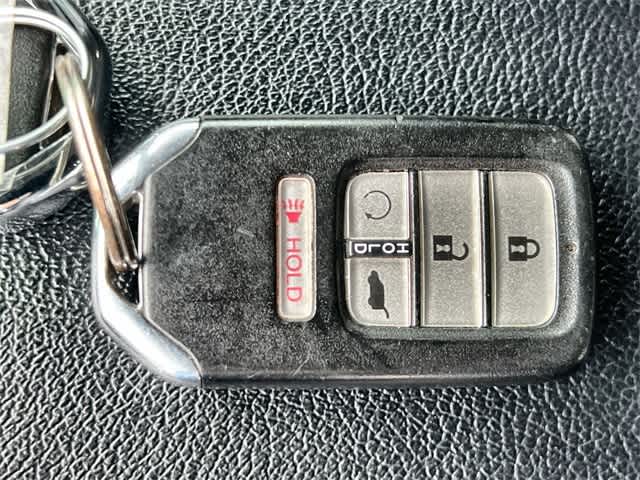 Thumbnail: 2018 Honda CR-V - 21