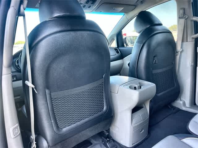Thumbnail: 2019 Kia Sedona - 13