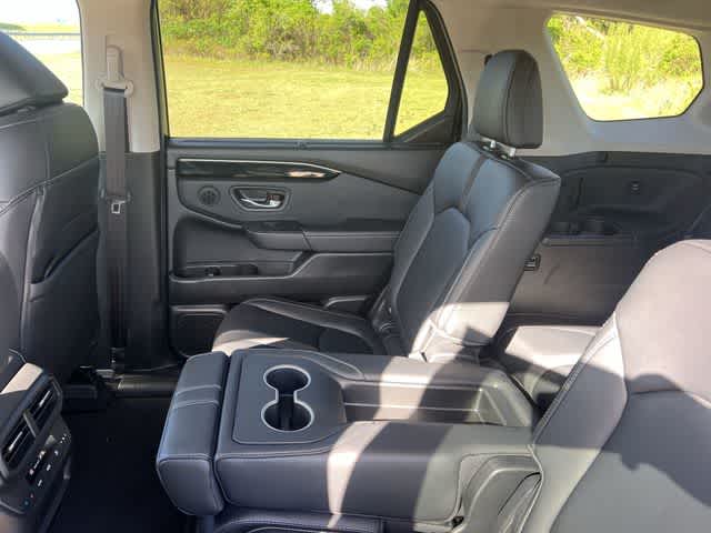 Thumbnail: 2025 Honda Pilot - 14