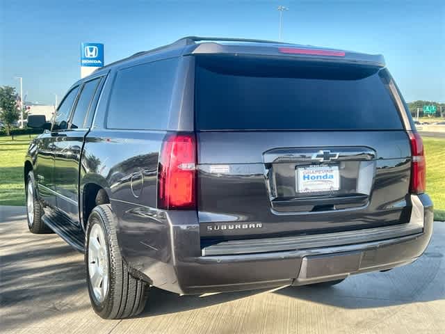Thumbnail: 2017 Chevrolet Suburban - 4