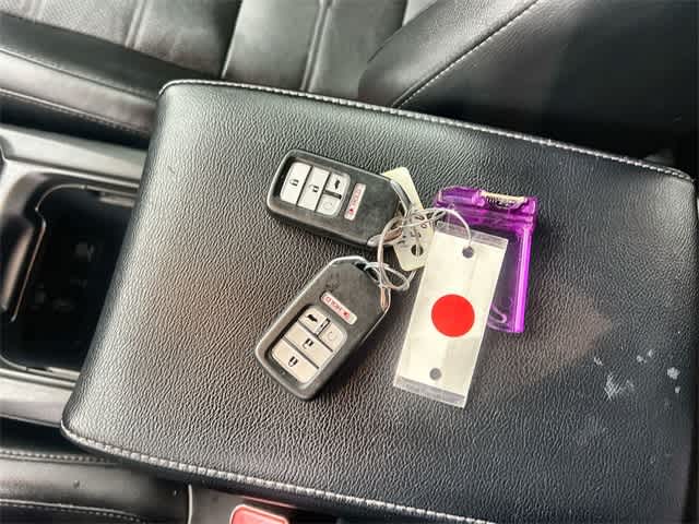 Thumbnail: 2019 Honda CR-V - 21