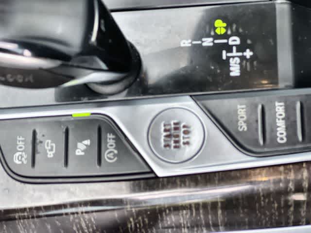 Thumbnail: 2020 BMW 3 Series - 28