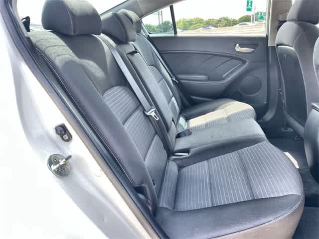 2018 Kia Forte LX 14