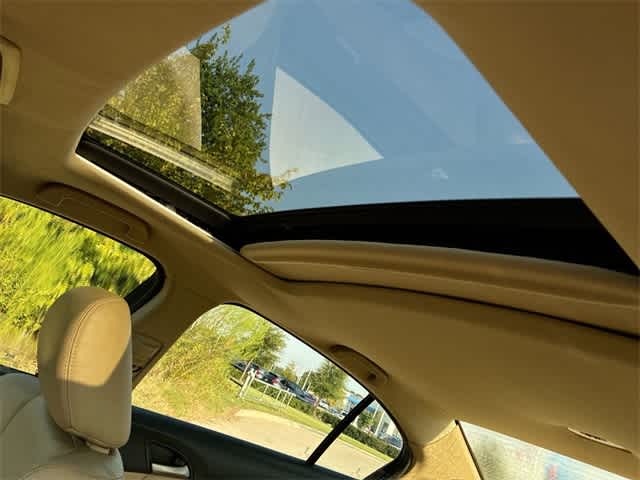 Thumbnail: 2011 Honda Accord - 30
