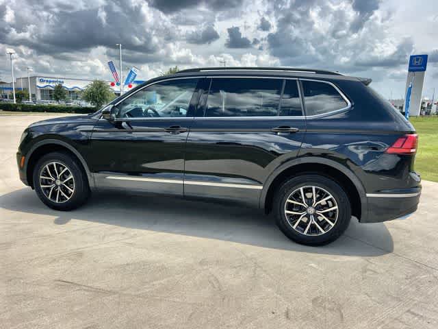 Thumbnail: 2021 Volkswagen Tiguan - 4