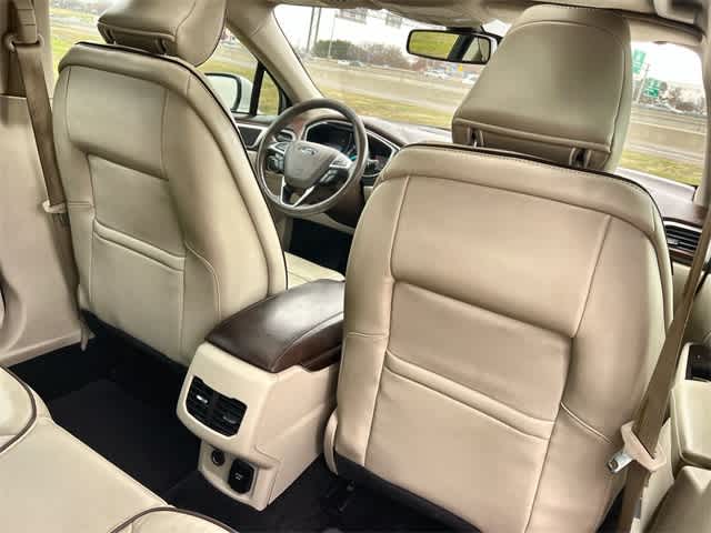 Thumbnail: 2017 Ford Fusion - 13