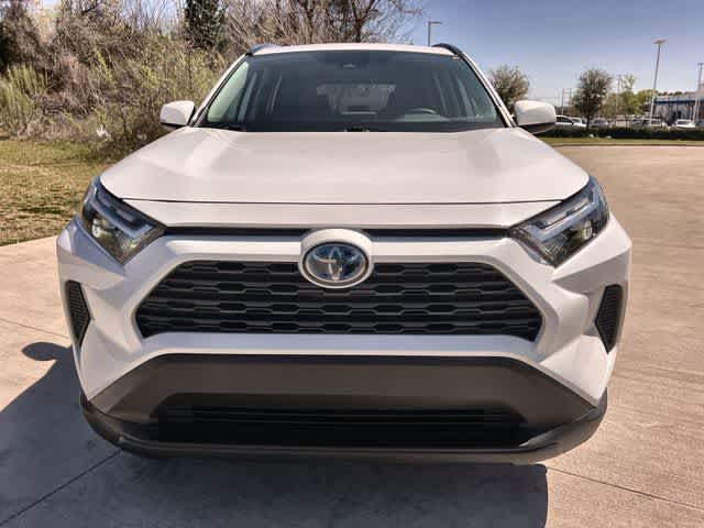 Thumbnail: 2022 Toyota RAV4 - 7