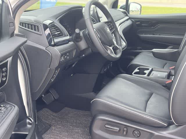 Thumbnail: 2026 Honda Odyssey - 3