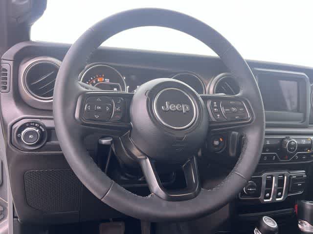 Thumbnail: 2023 Jeep Wrangler - 17
