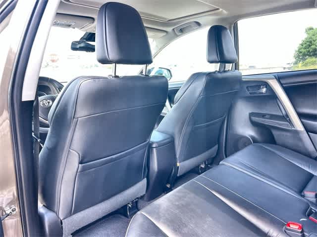 Thumbnail: 2014 Toyota RAV4 - 13