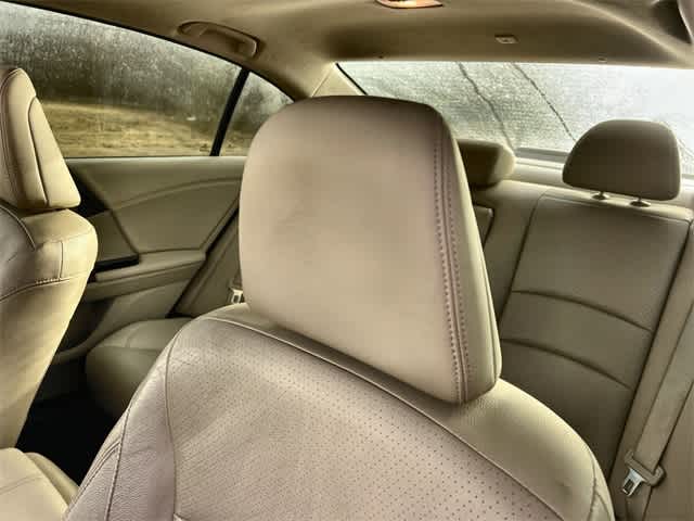 Thumbnail: 2015 Honda Accord - 25