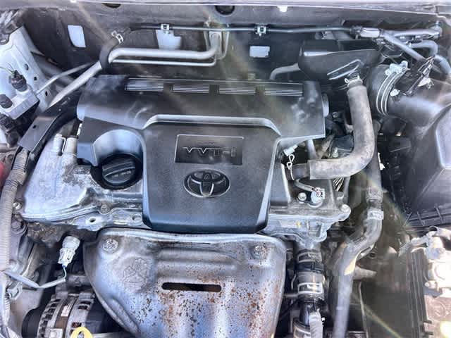 Thumbnail: 2013 Toyota RAV4 - 10