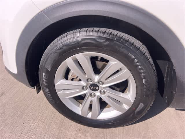 2017 Kia Sportage LX 9